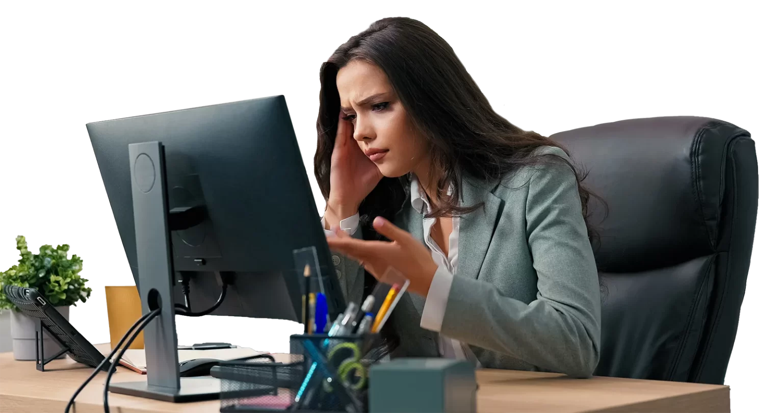 SimpleTech team providing tech support